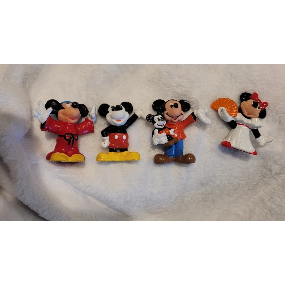 Set of 4 Walt Disney Mickey and Minnie Figurines Rubber/Plastic